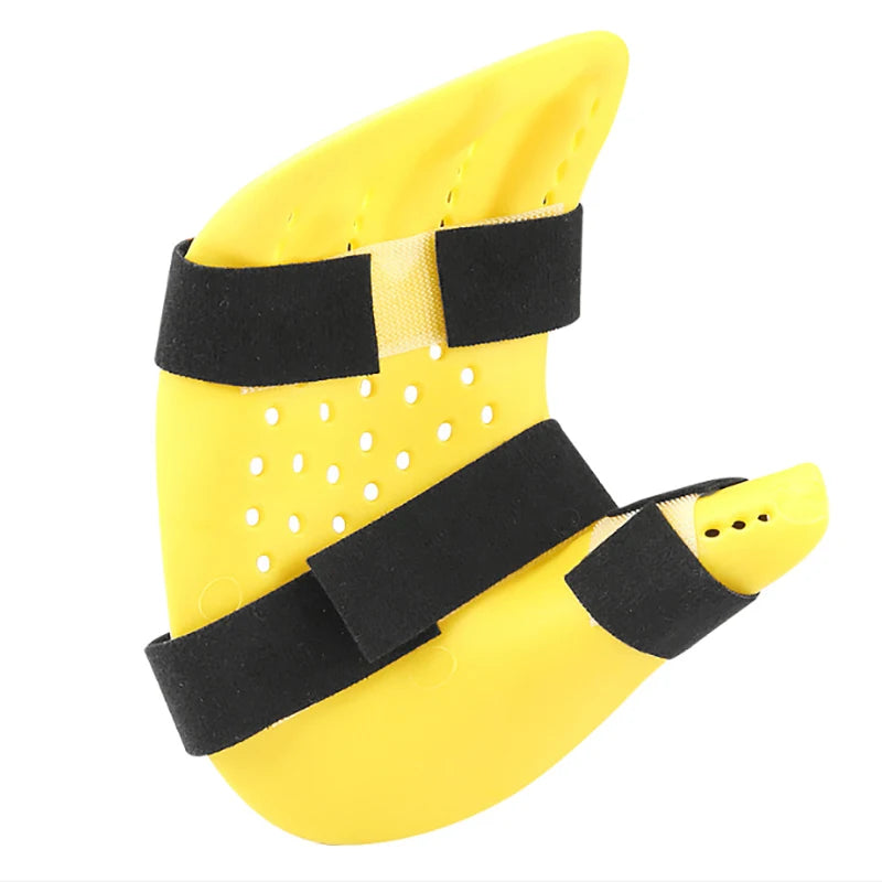 Finger corrector board for hand and wrist support, featuring adjustable design for finger alignment and comfort.